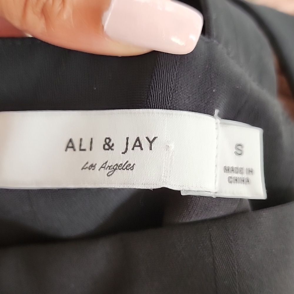 Ali &Jay dress sz small - Picture 5 of 6